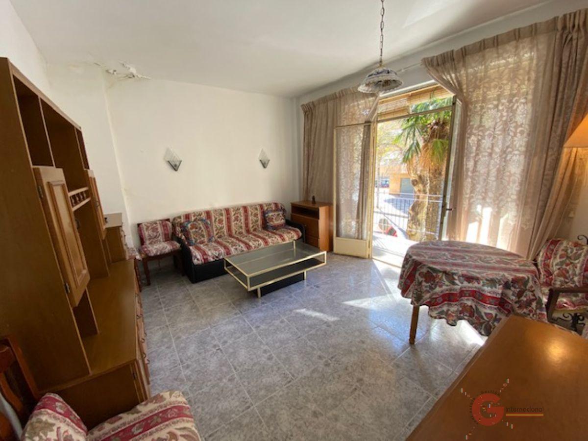 For sale of apartment in Almuñécar