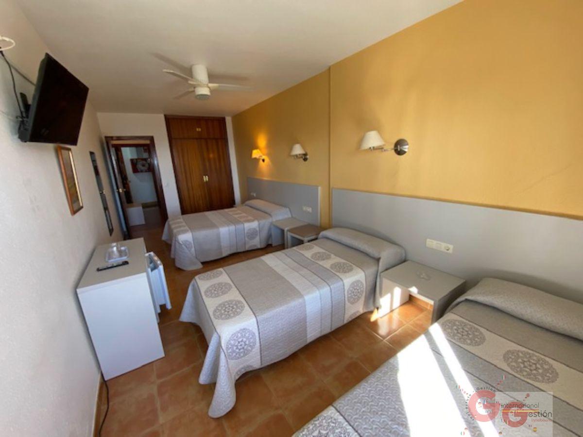 Venta de hotel en Almuñécar