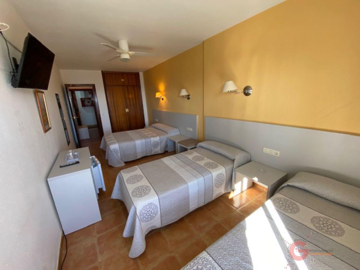 Venta de hotel en Almuñécar