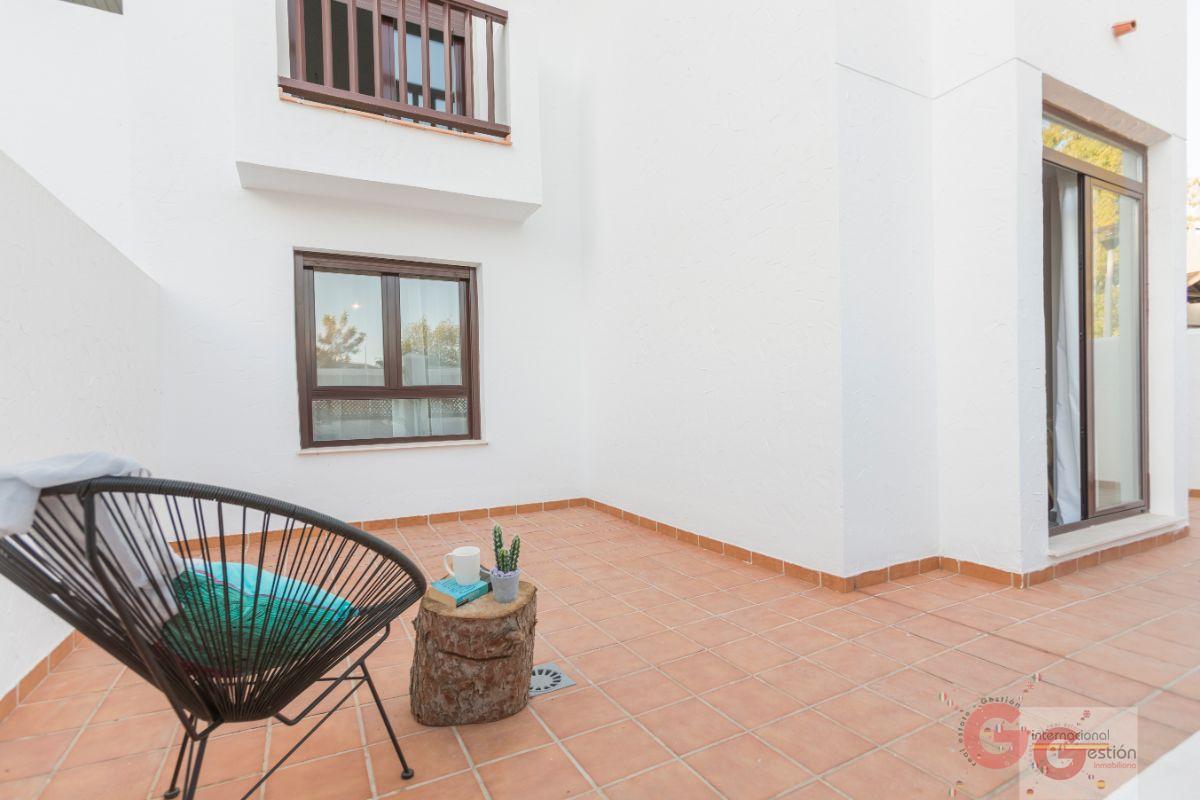 For sale of flat in Salobreña