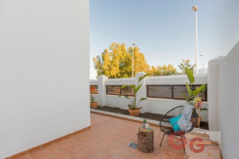 For sale of flat in Salobreña