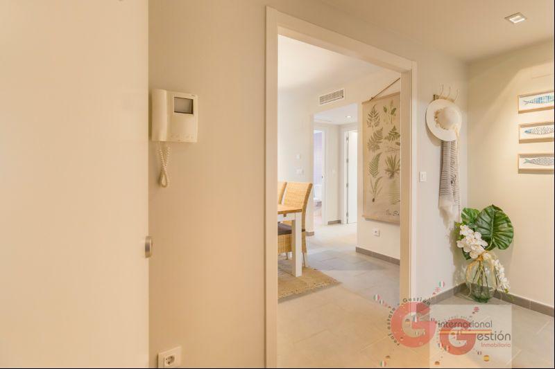 For sale of flat in Salobreña