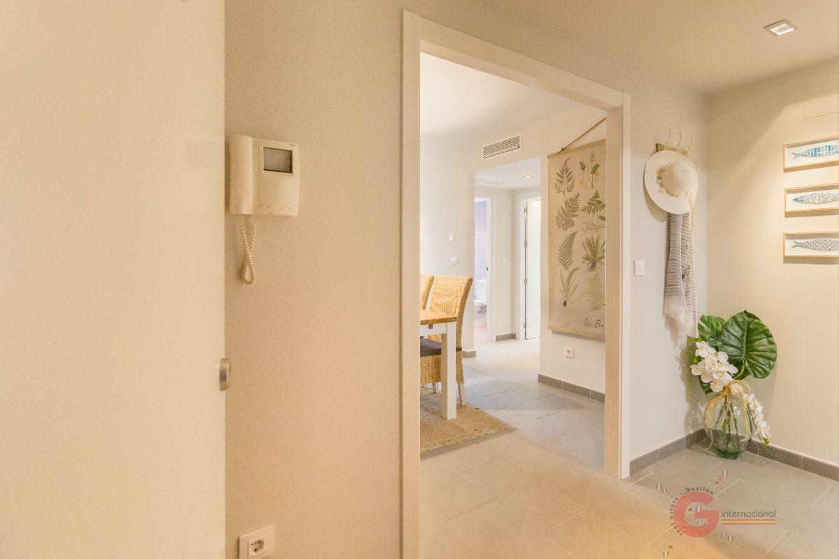 For sale of flat in Salobreña