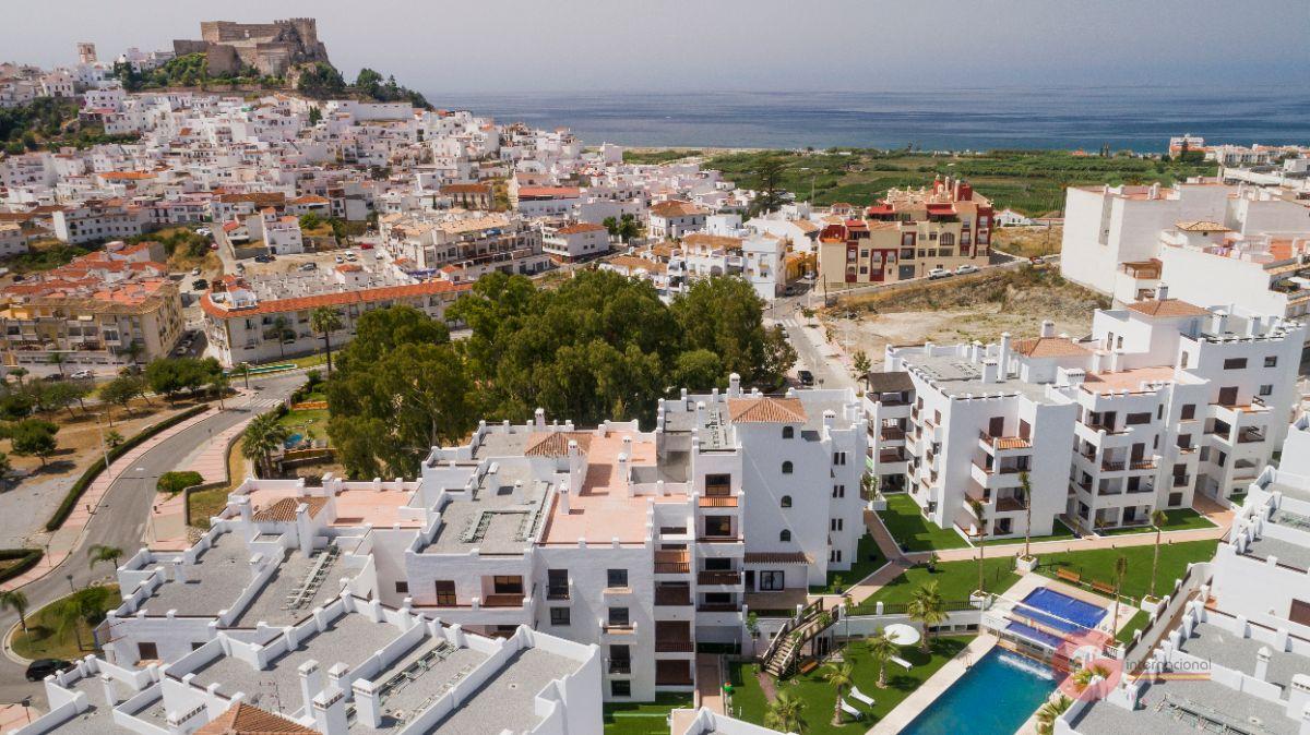 For sale of flat in Salobreña