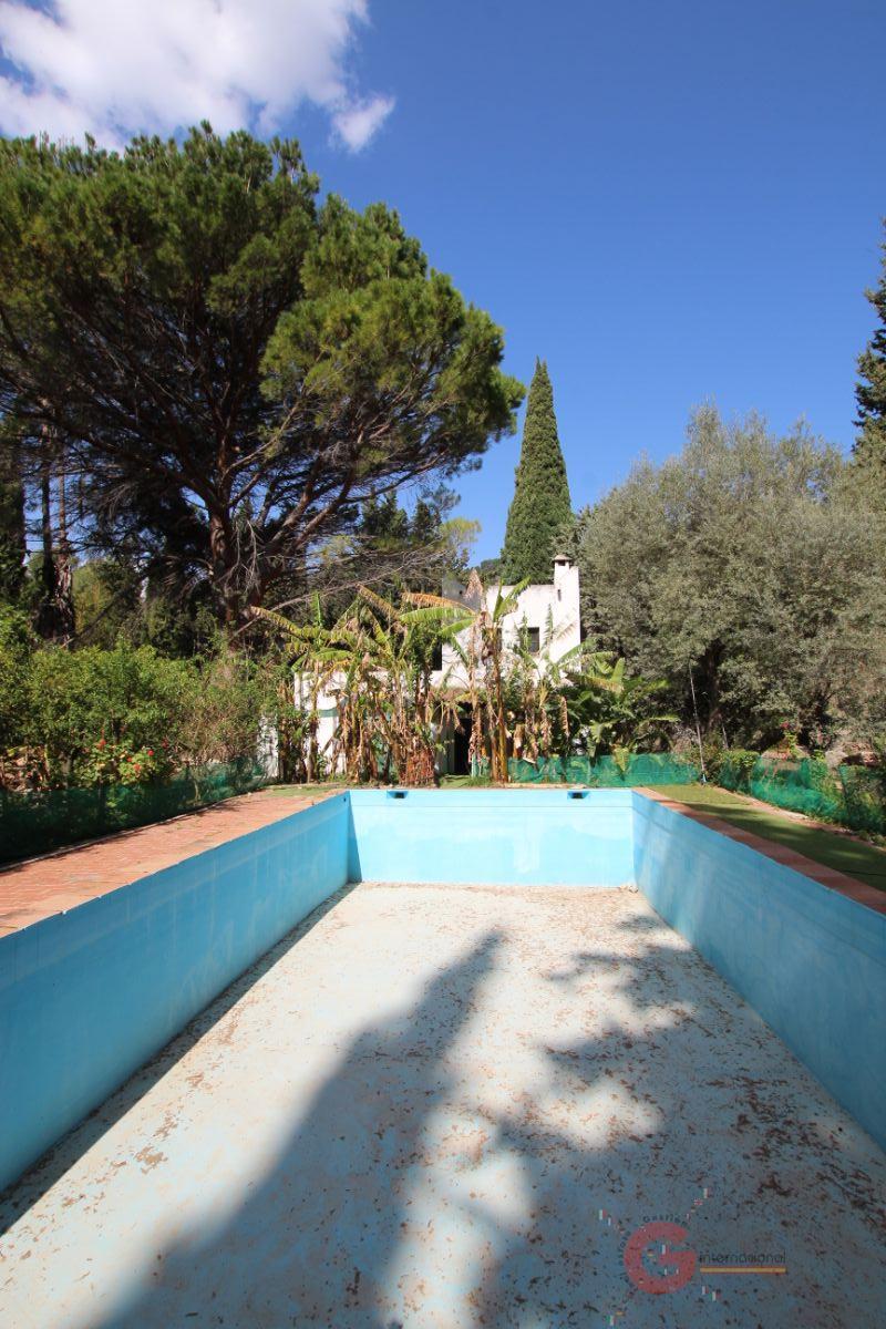 For sale of rural property in Vélez de Benaudalla
