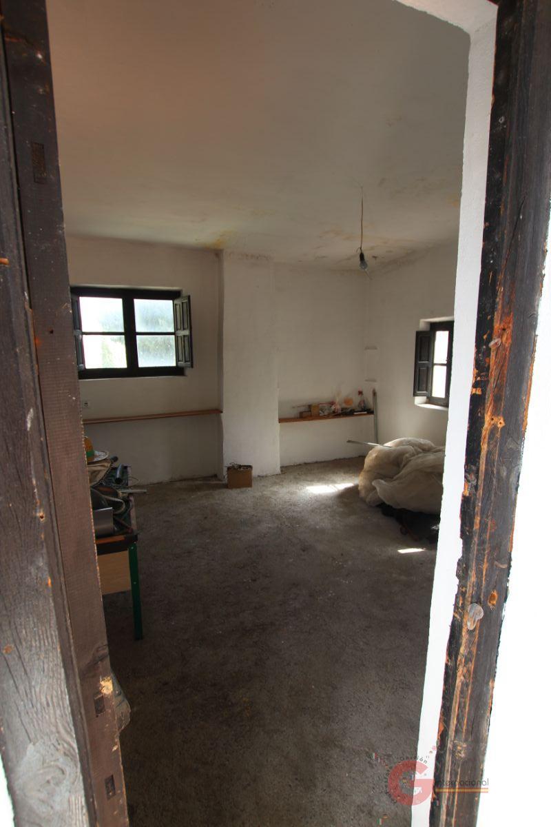 For sale of rural property in Vélez de Benaudalla