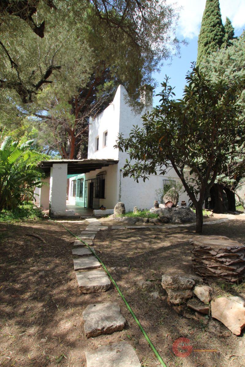 For sale of rural property in Vélez de Benaudalla