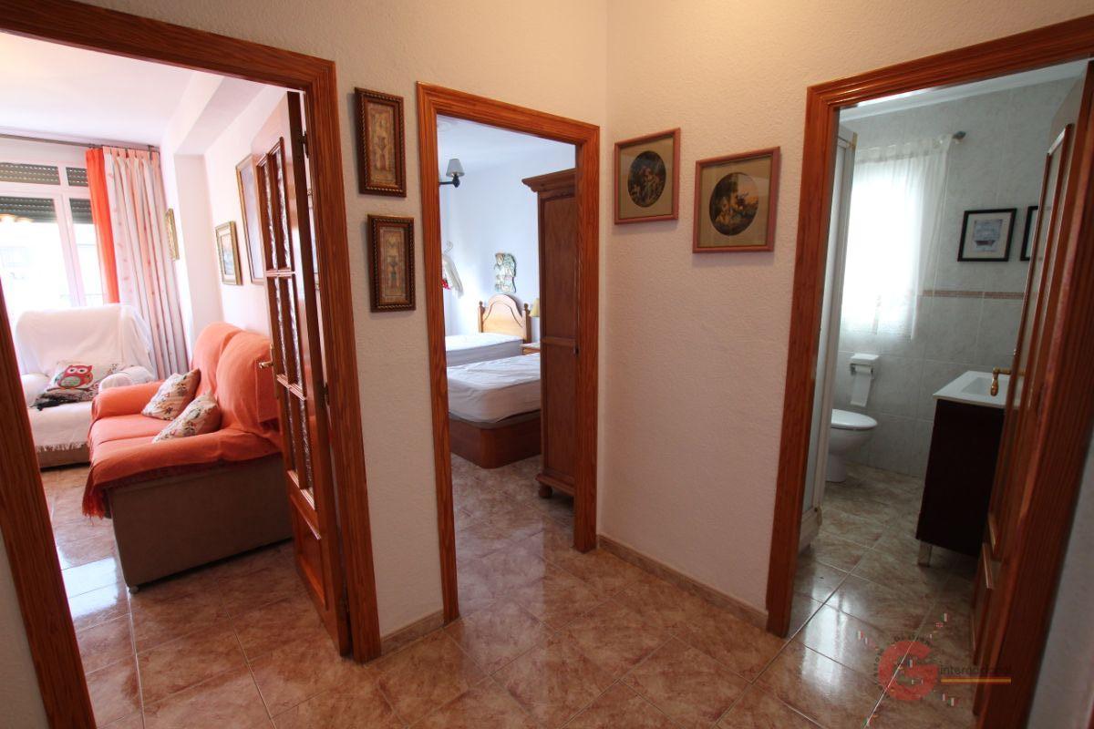 For sale of flat in Salobreña
