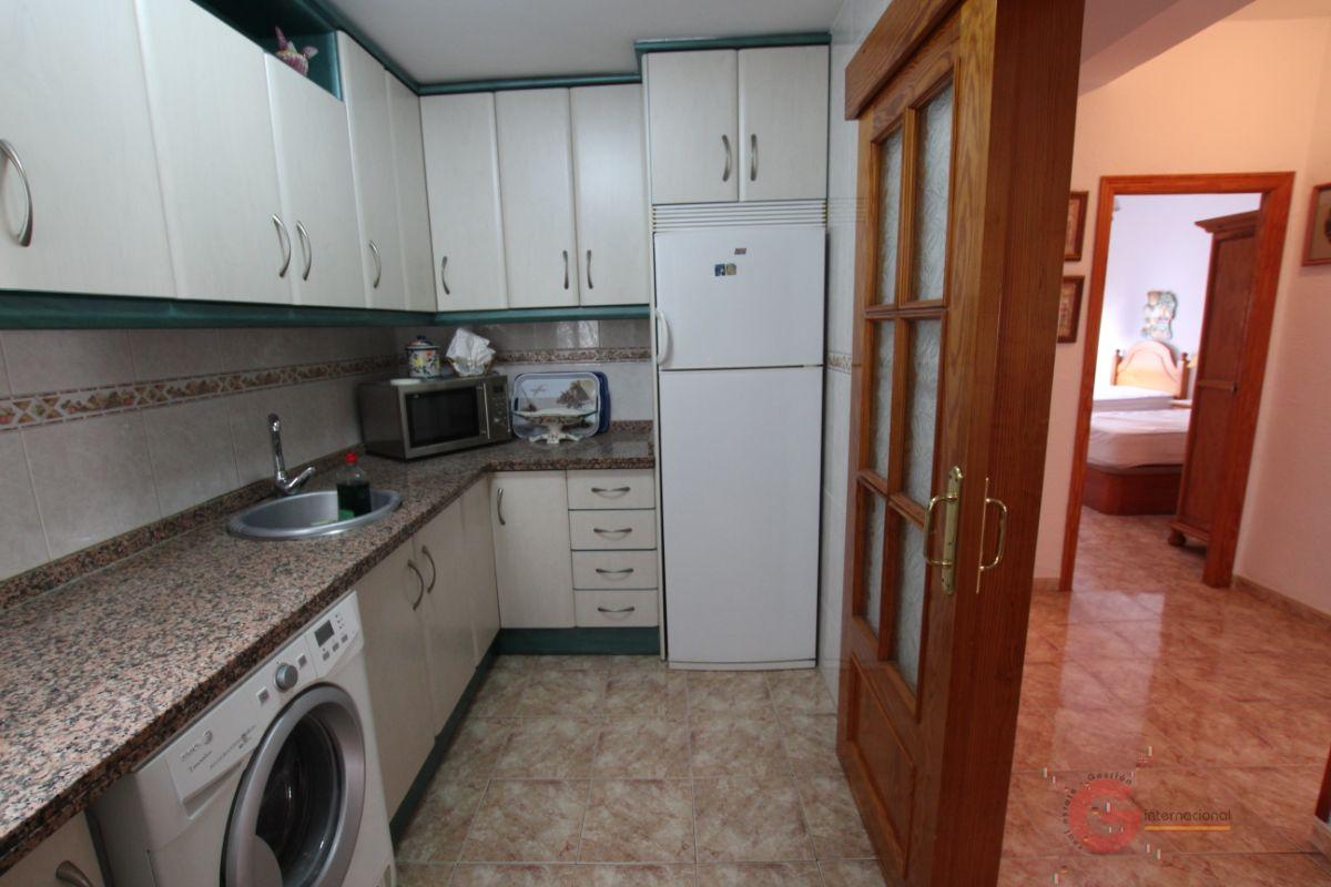 For sale of flat in Salobreña