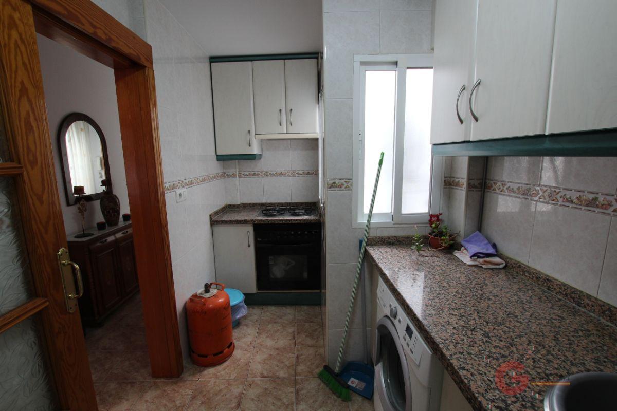 For sale of flat in Salobreña