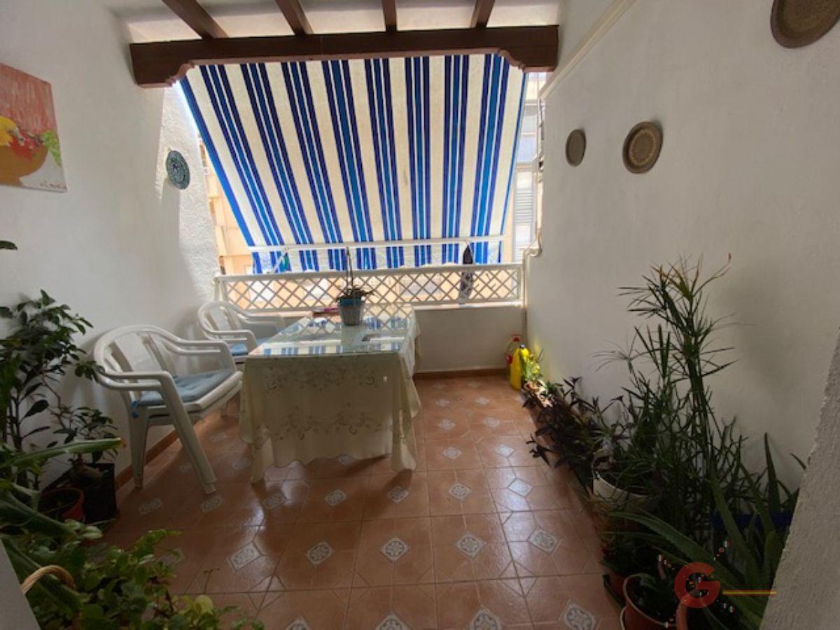 For sale of flat in Almuñécar