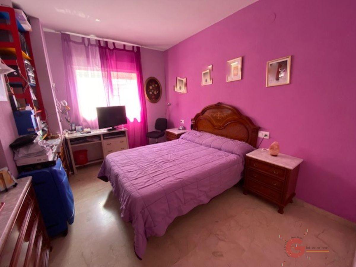 For sale of flat in Almuñécar