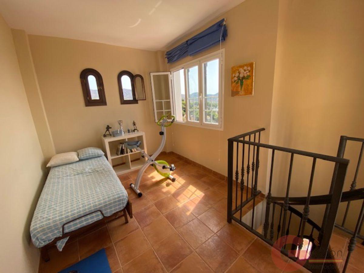 venta de chalet en La Herradura, Cerro Gordo Id01042107