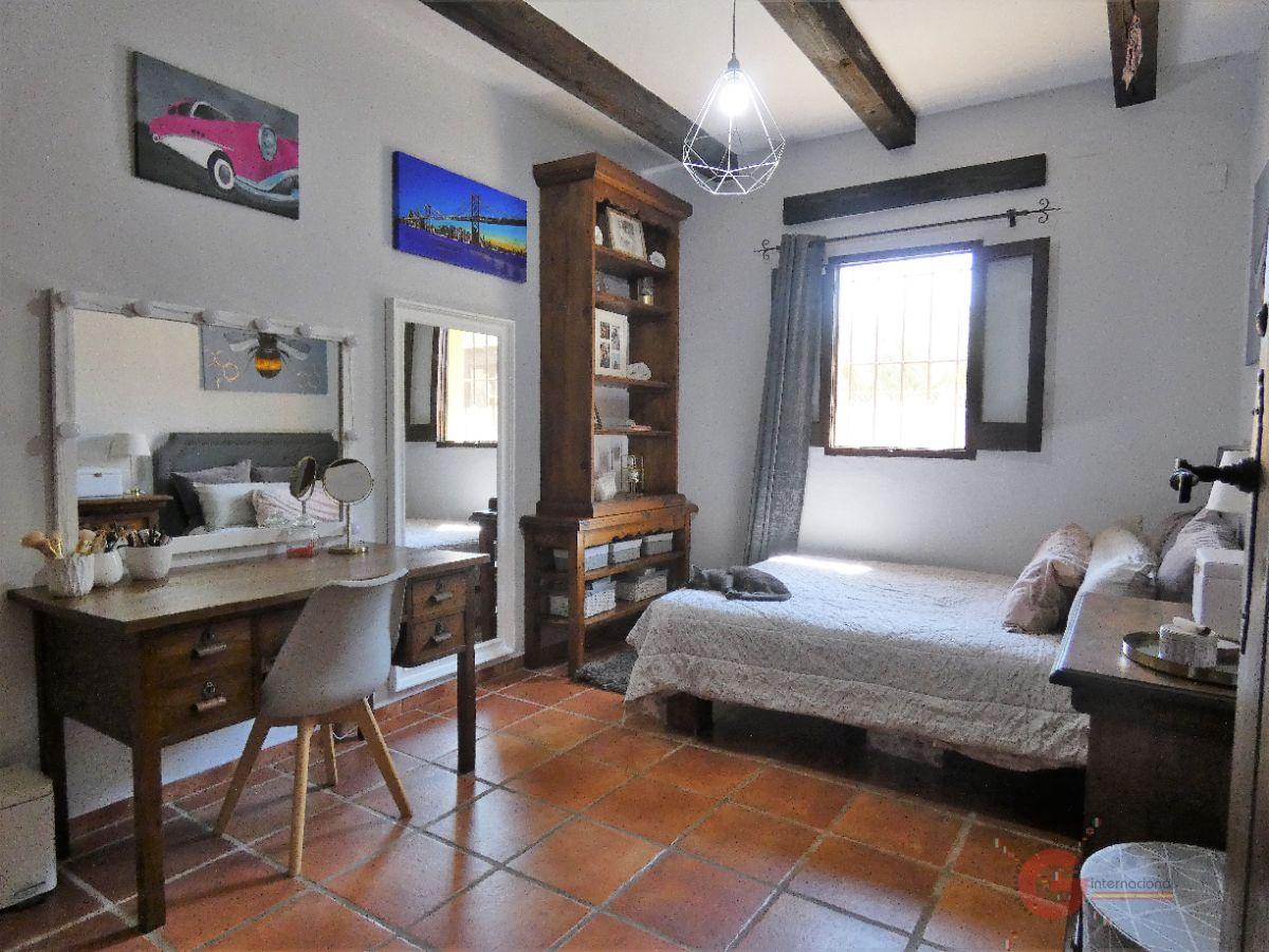 Venta de chalet en Torrenueva