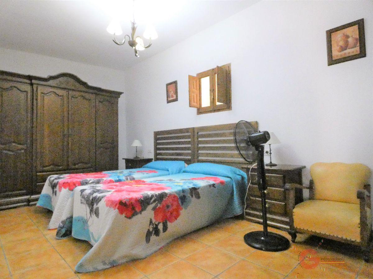 Venta de chalet en Torrenueva