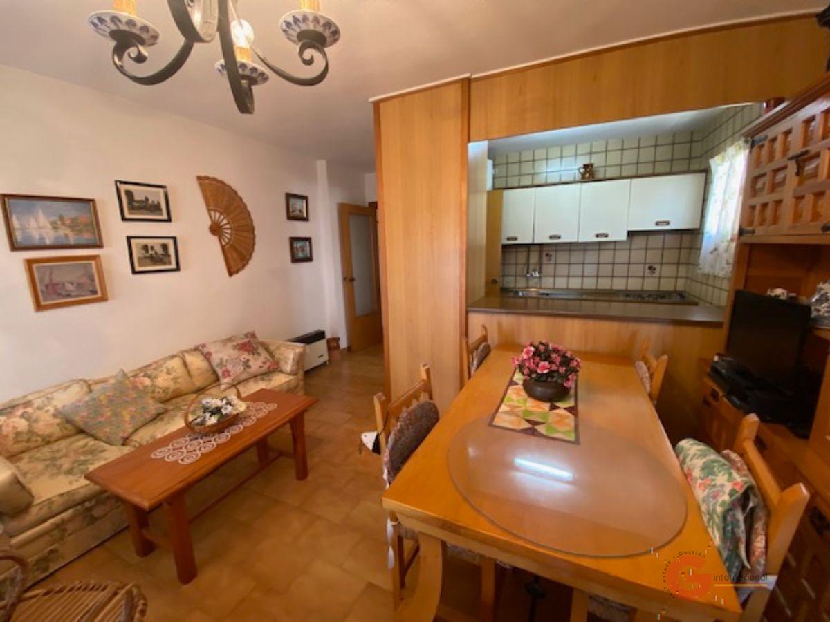 For sale of apartment in Almuñécar