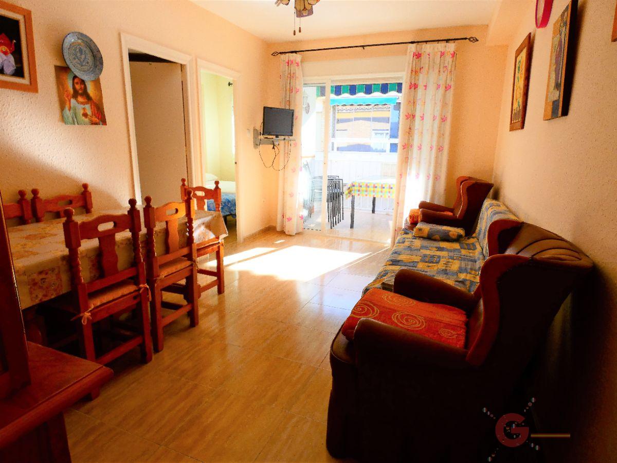 For sale of flat in Torrenueva