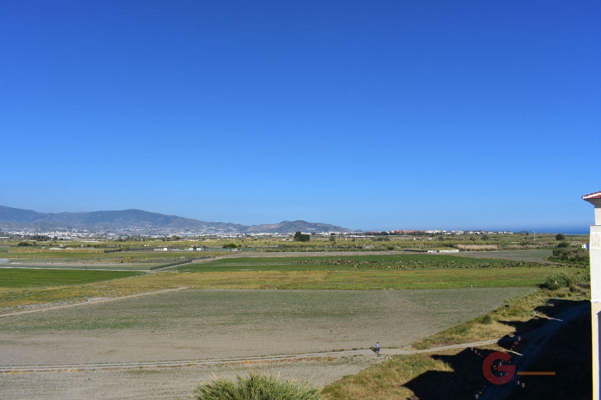 For sale of new build in Salobreña