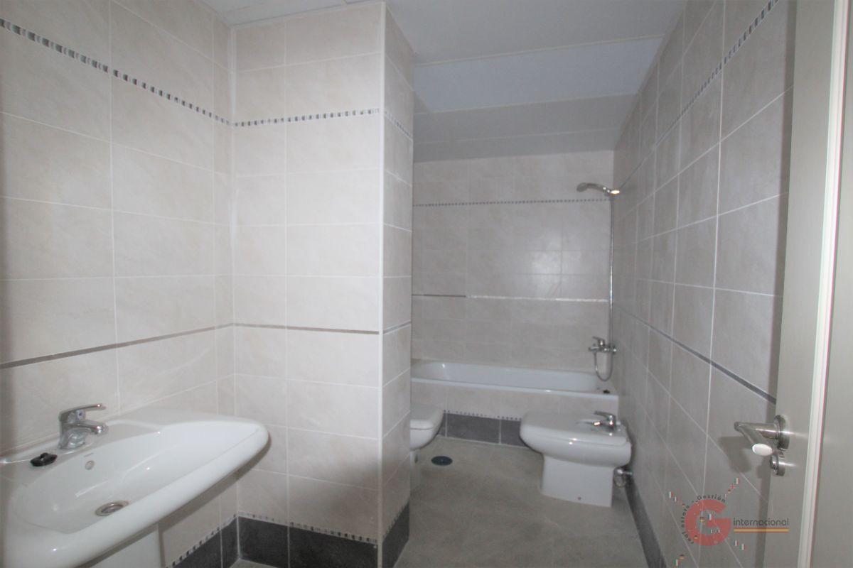 For sale of flat in Salobreña