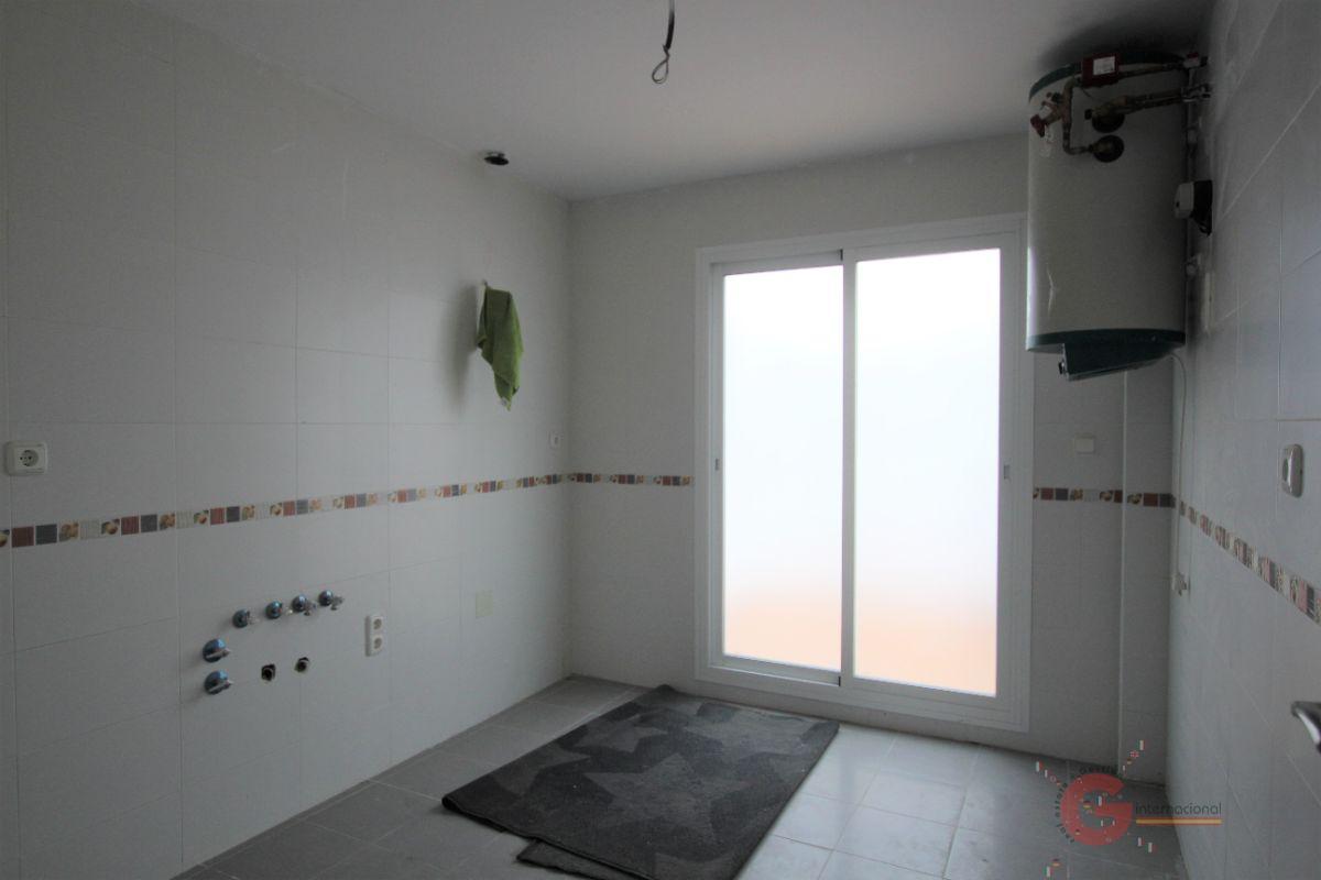 For sale of flat in Salobreña