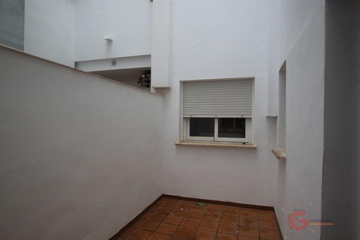 For sale of flat in Salobreña