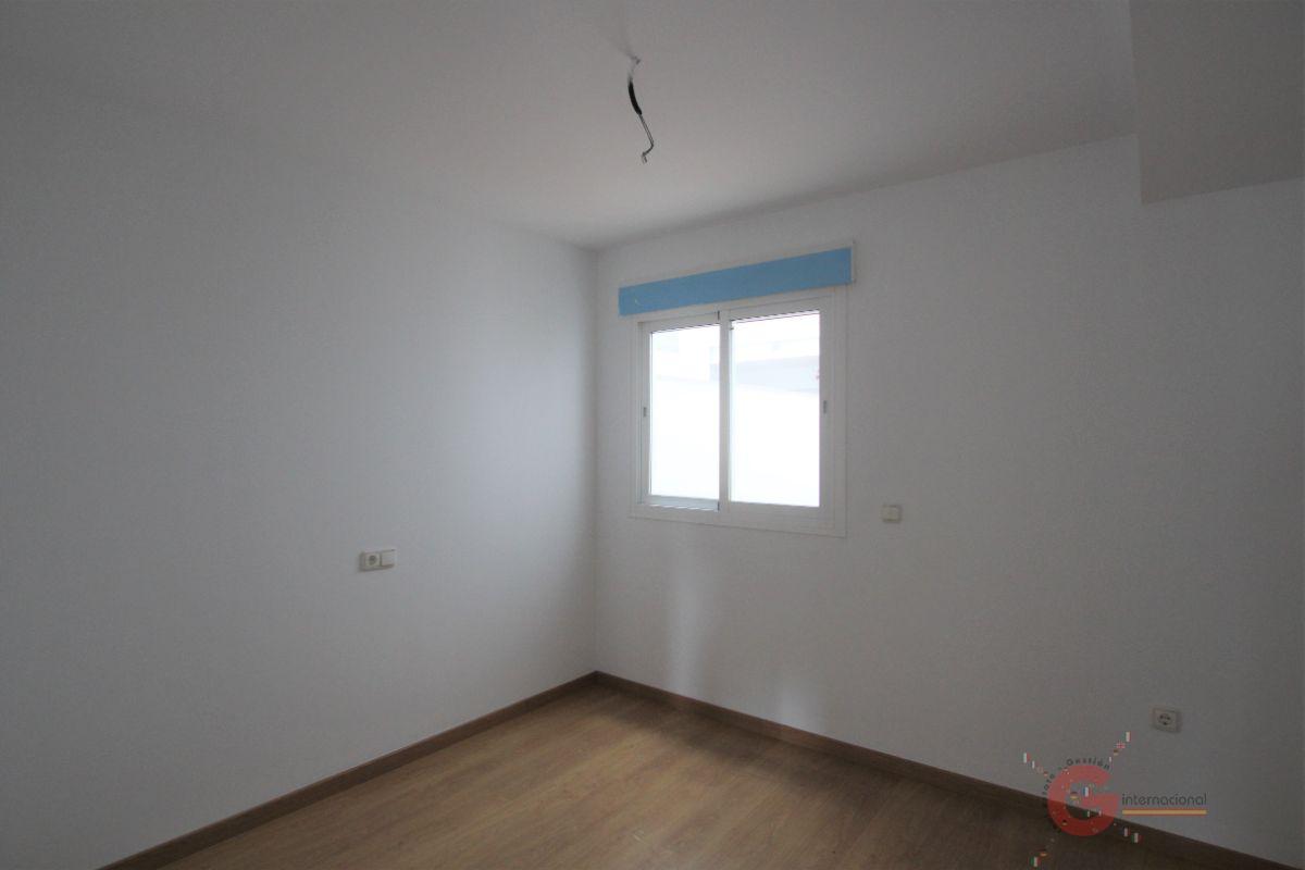 For sale of flat in Salobreña