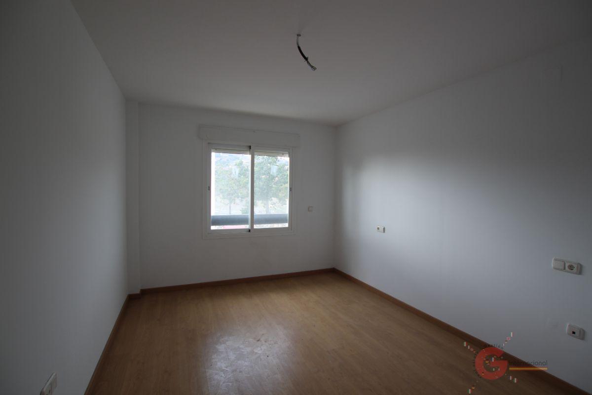 For sale of flat in Salobreña
