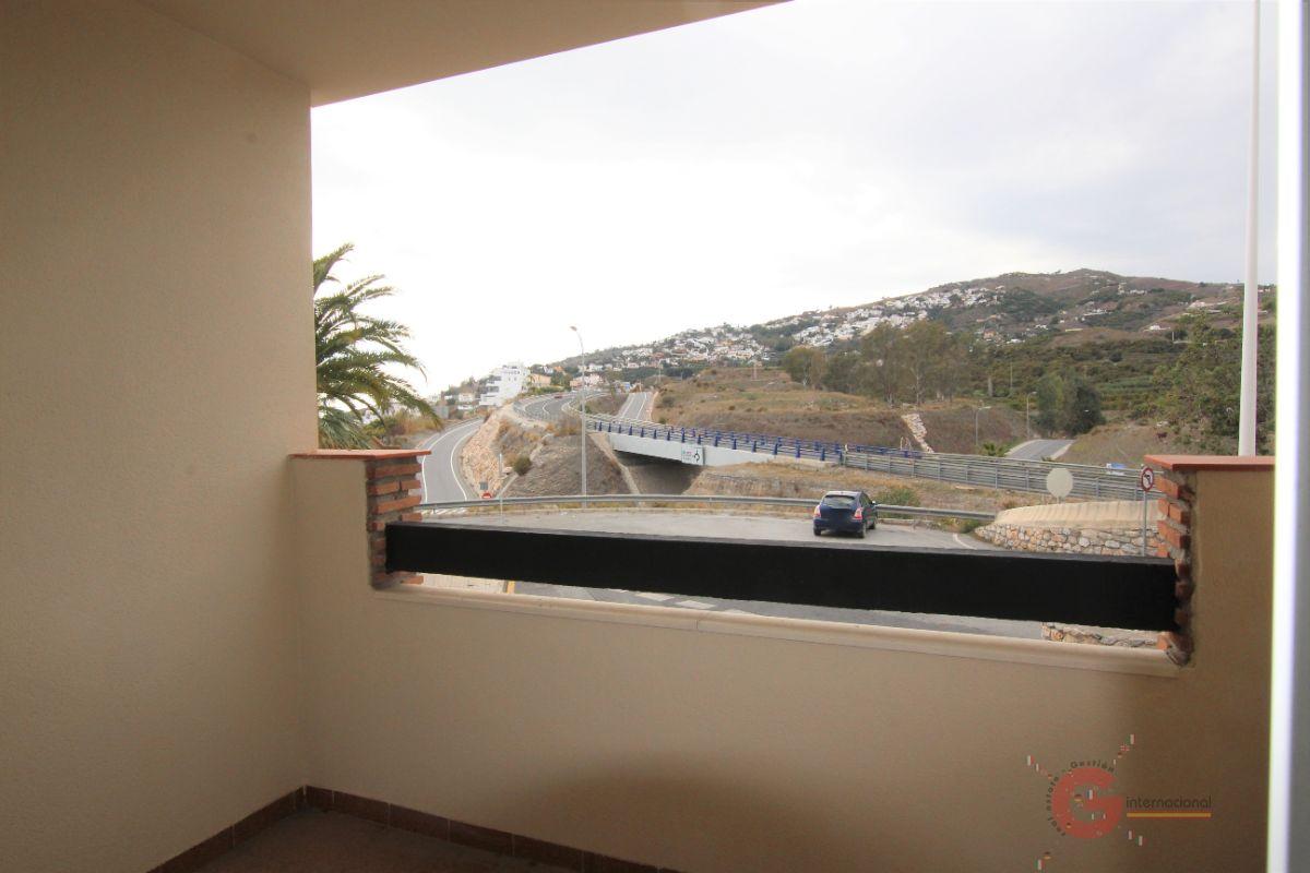 For sale of flat in Salobreña