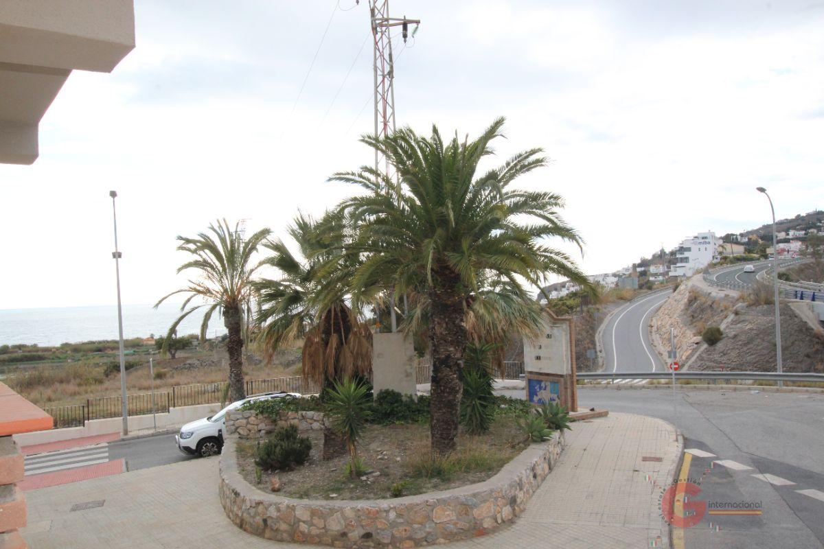 For sale of flat in Salobreña