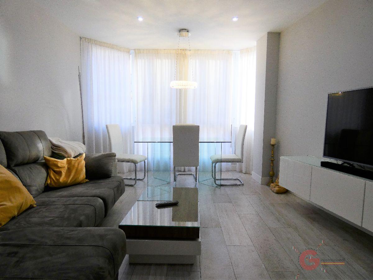 For sale of flat in Motril