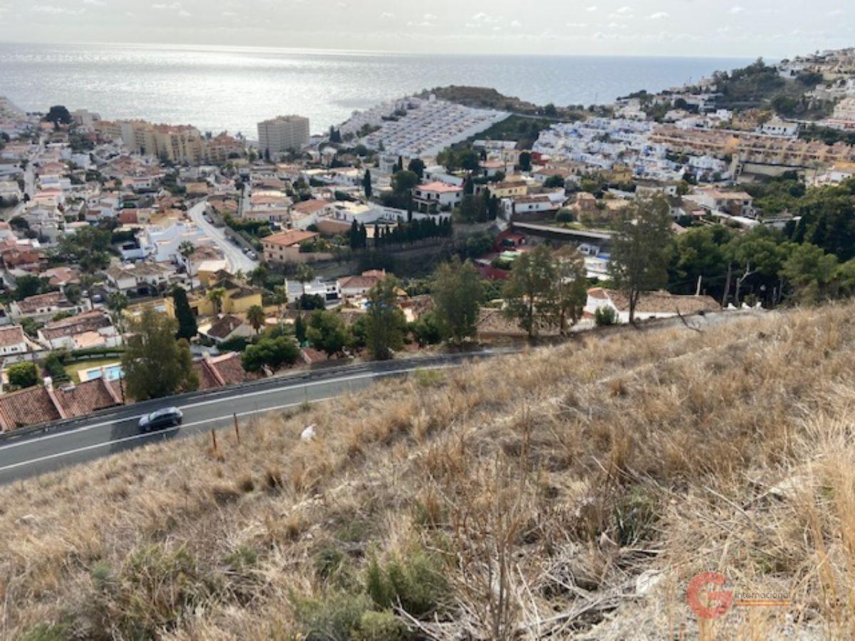 For sale of land in Almuñécar