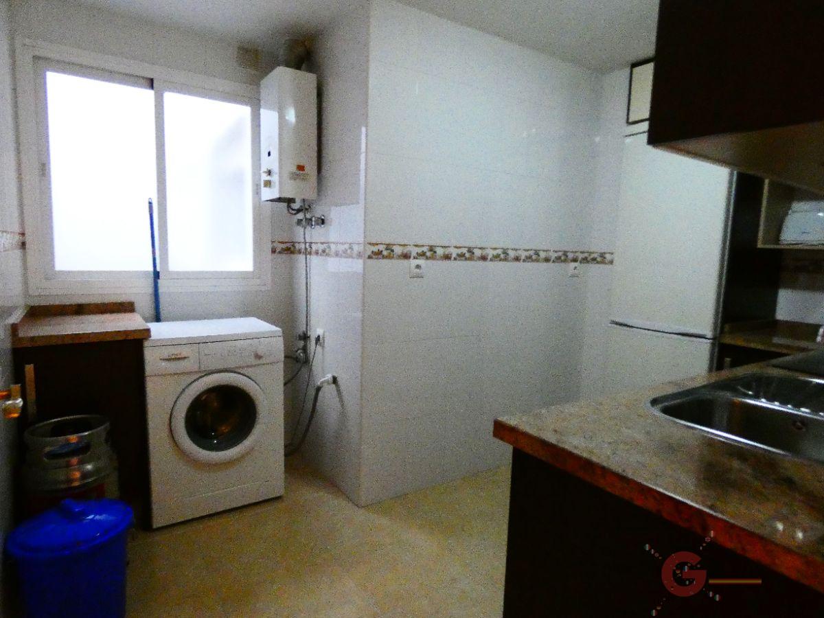 For sale of flat in Motril