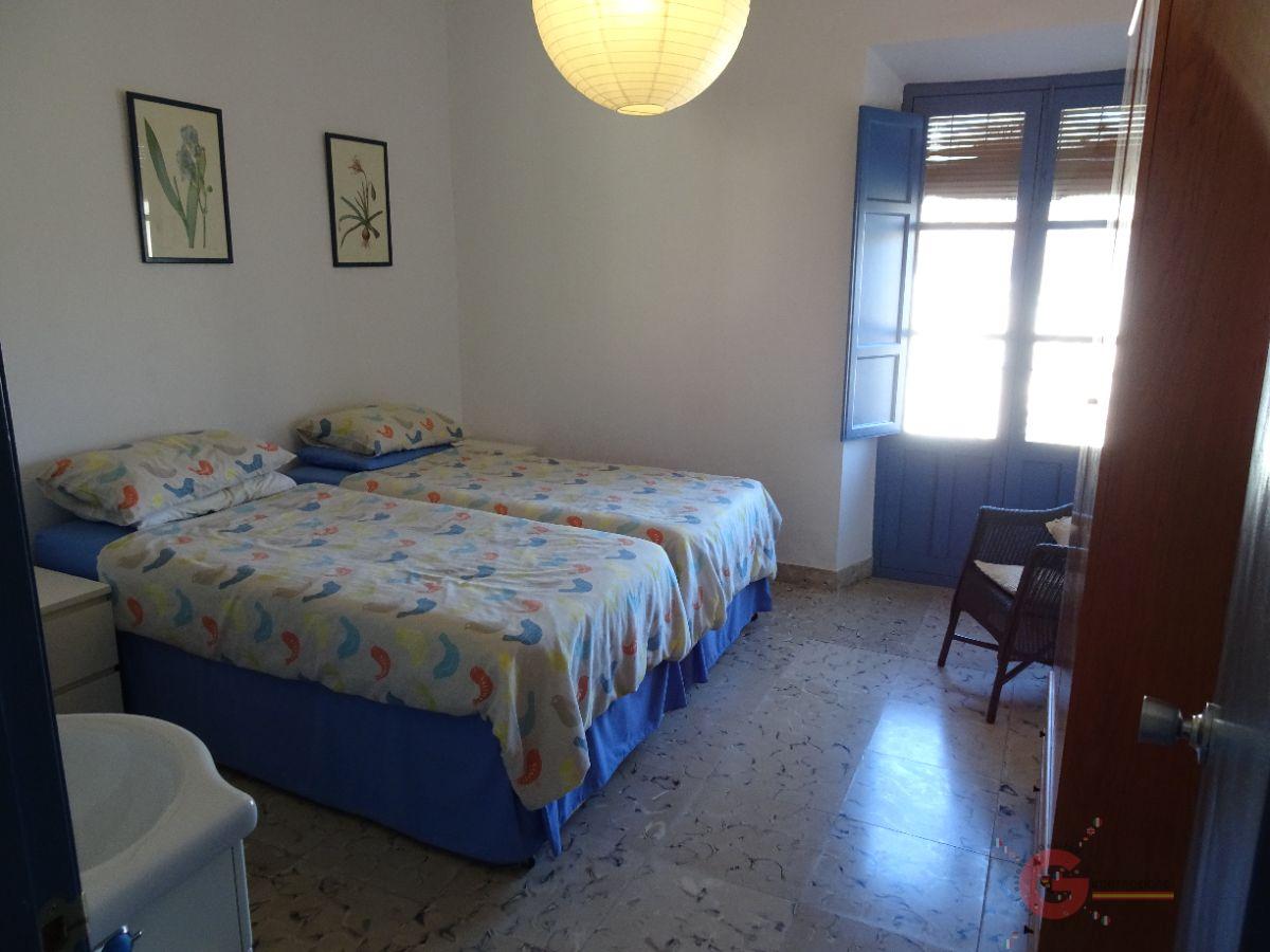 Venta de casa en Illora