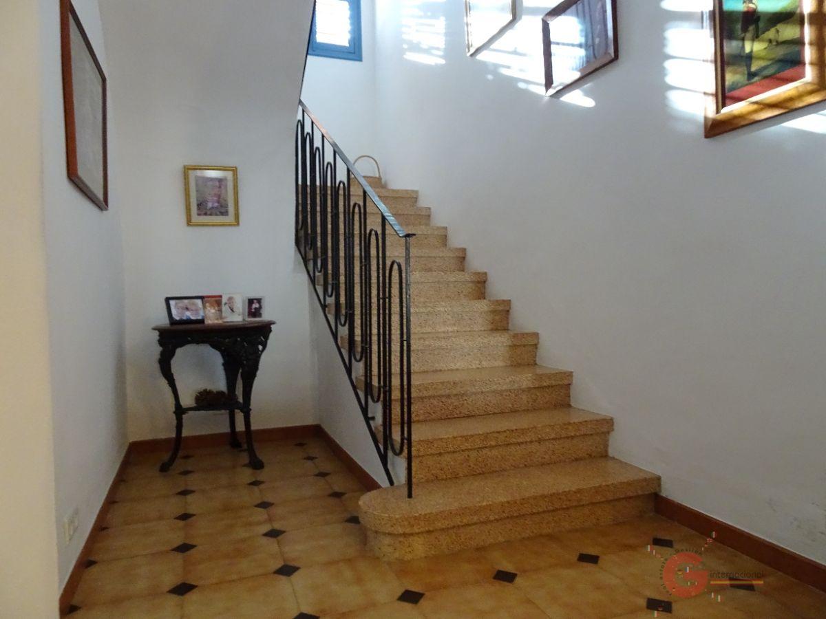 For sale of house in Illora