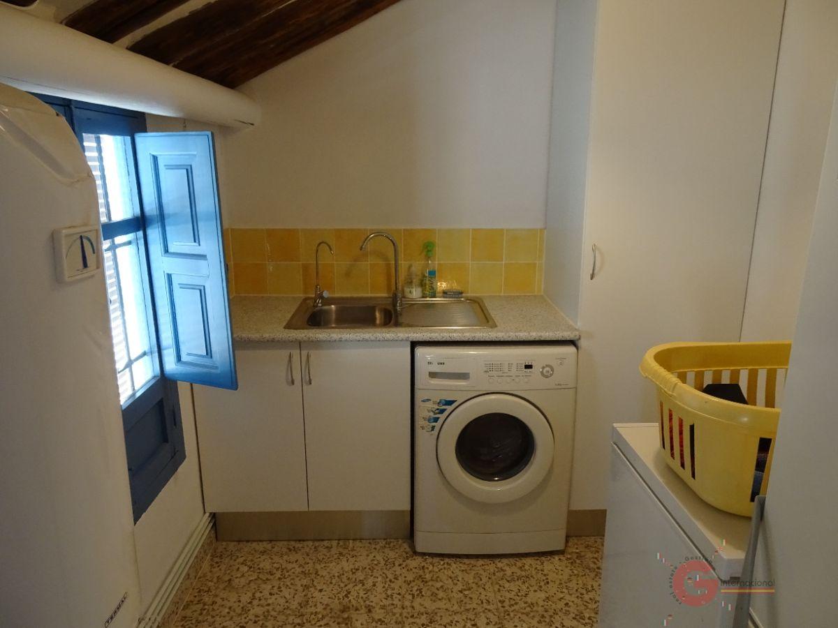 For sale of house in Illora