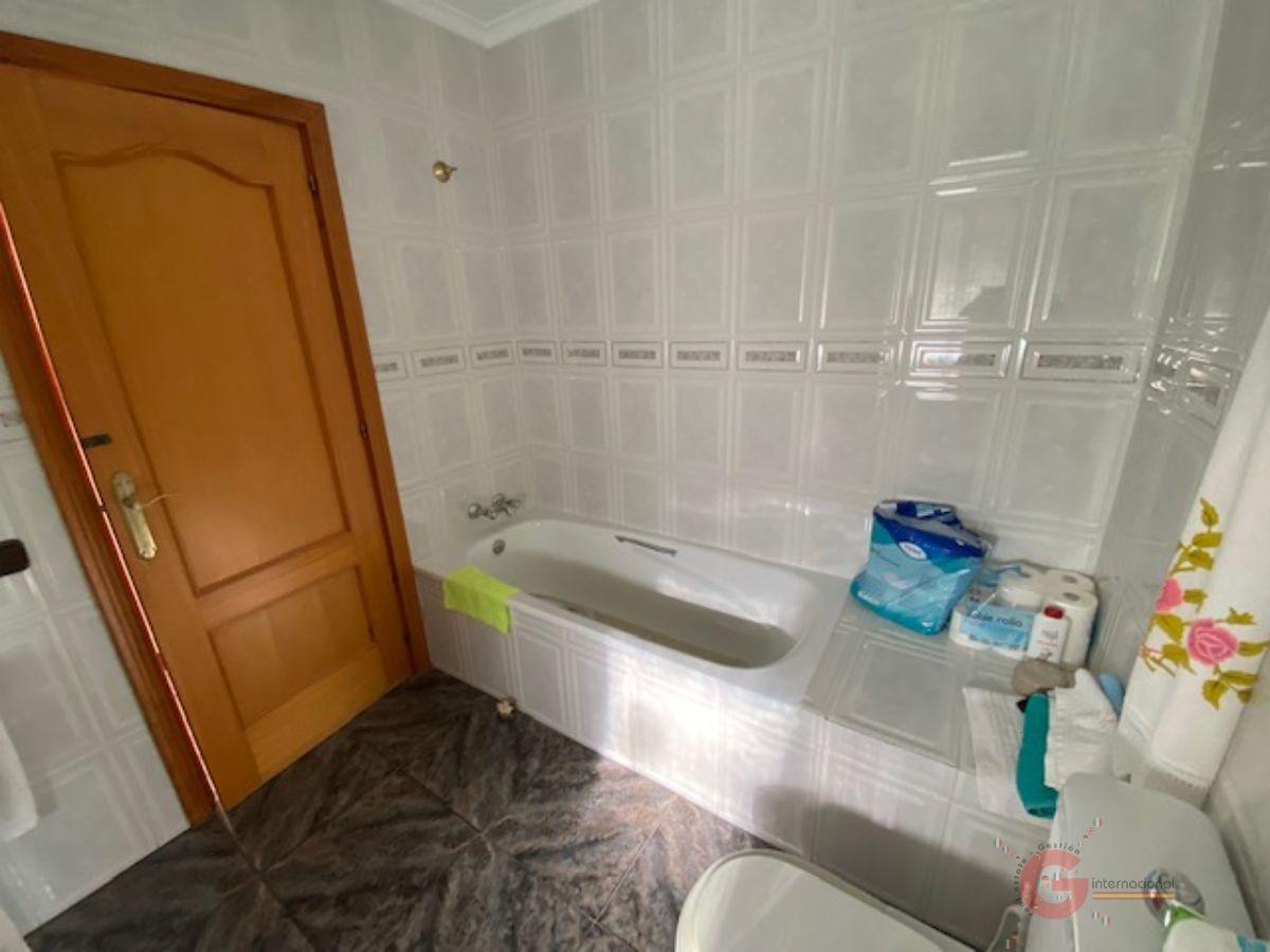 For sale of chalet in Jete
