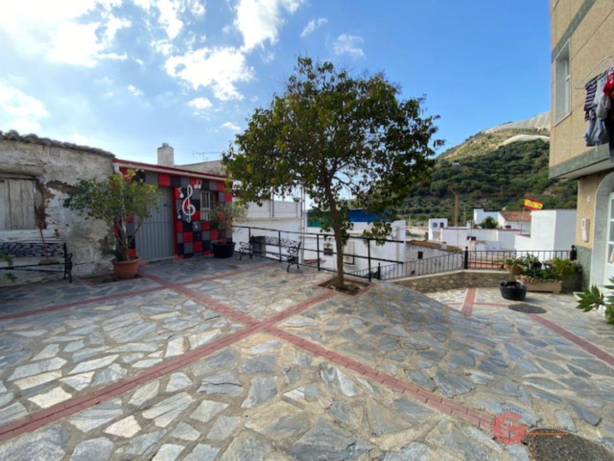 For sale of chalet in Jete