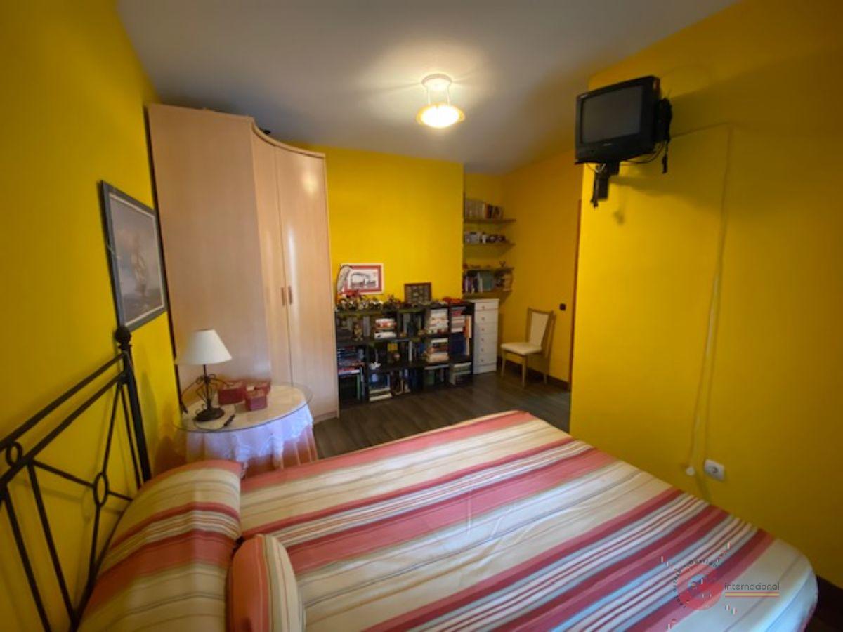 For sale of chalet in Jete