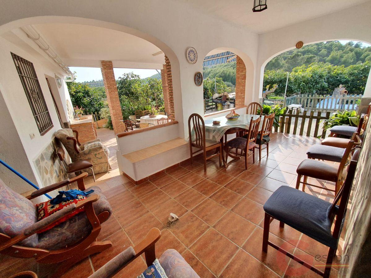 Venta de finca rústica en Molvízar