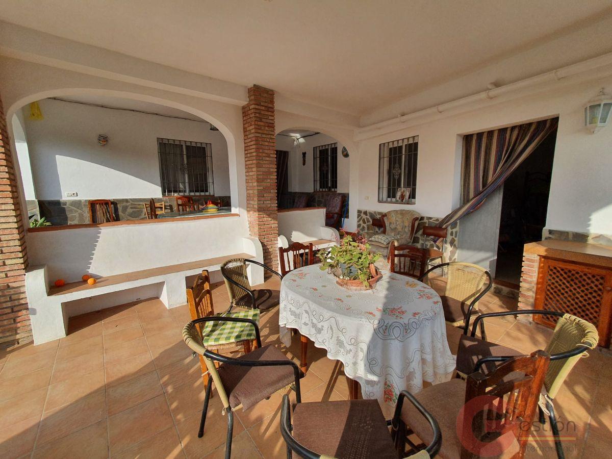 Venta de finca rústica en Molvízar