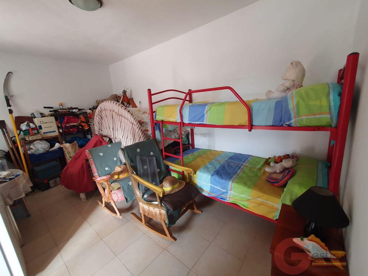 Venta de finca rústica en Molvízar