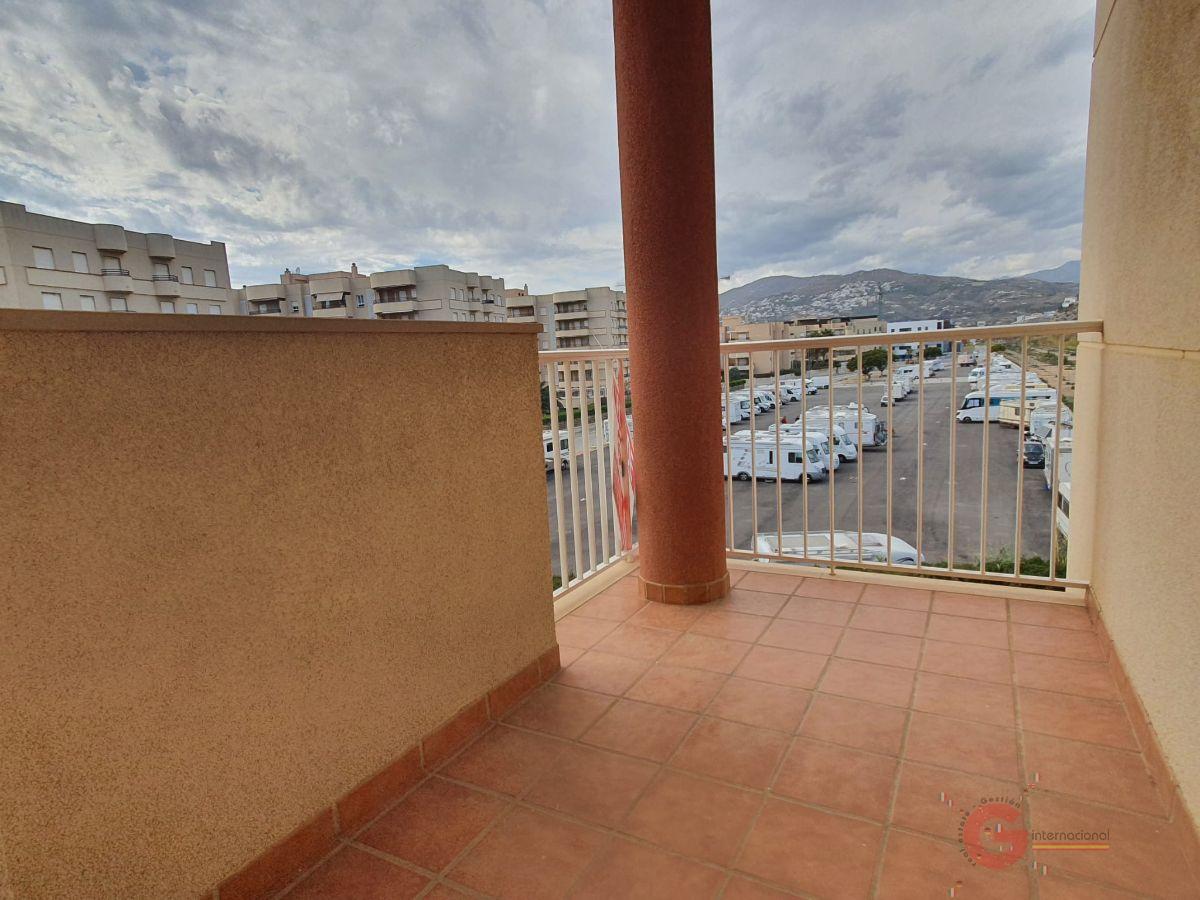 For sale of flat in Salobreña