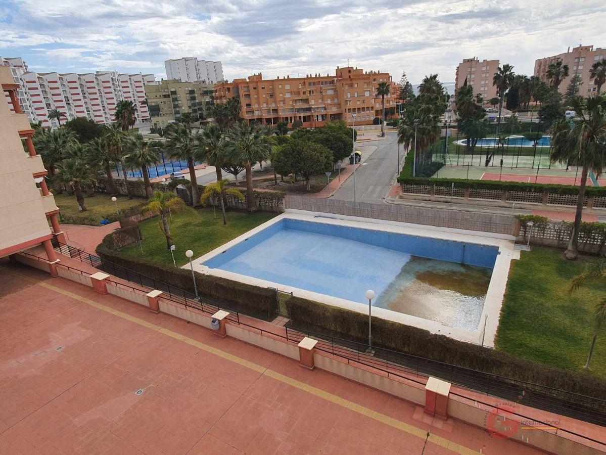 For sale of flat in Salobreña