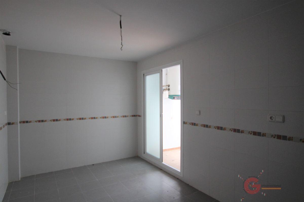 For sale of flat in Salobreña