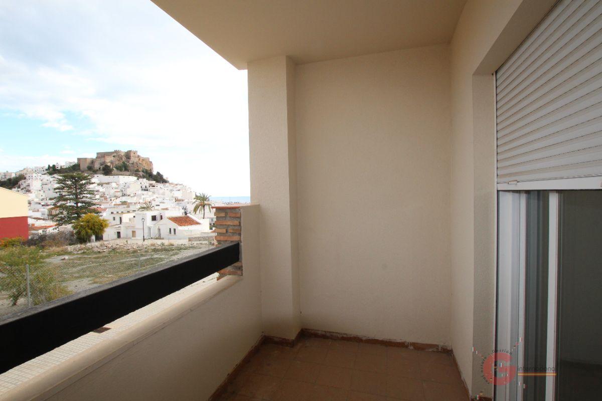 For sale of flat in Salobreña