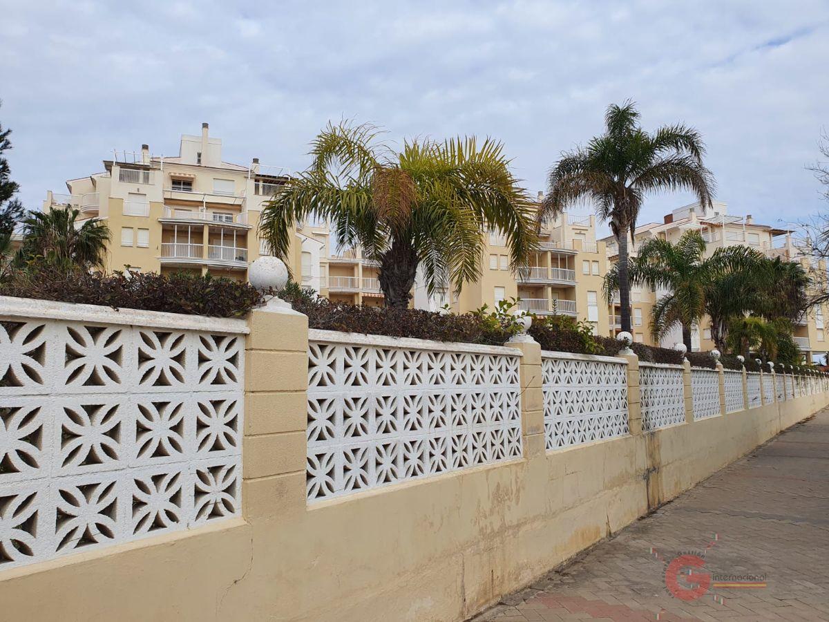 For sale of flat in Salobreña