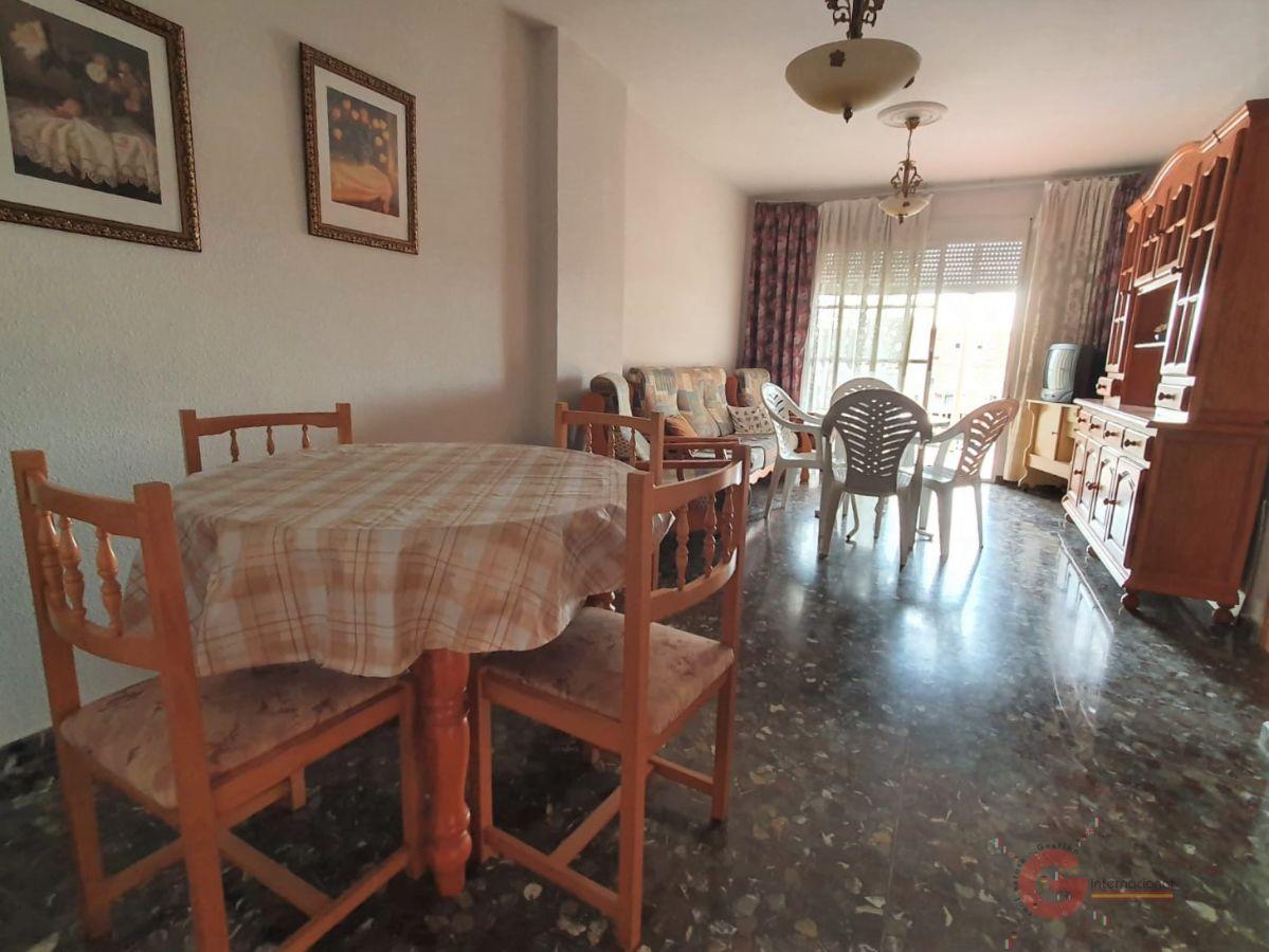 For sale of flat in Salobreña