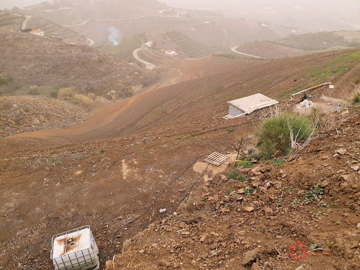 Venta de terreno en Salobreña