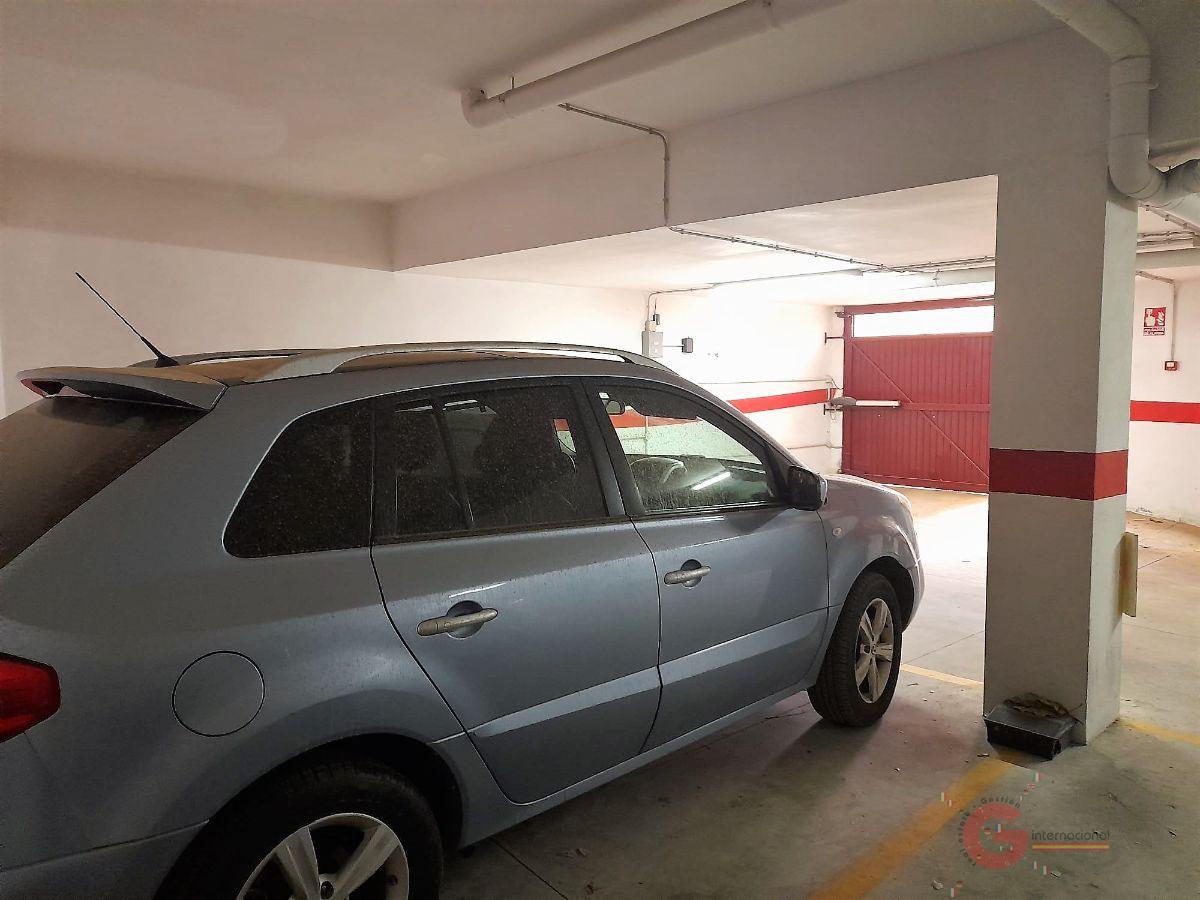 For sale of garage in Motril