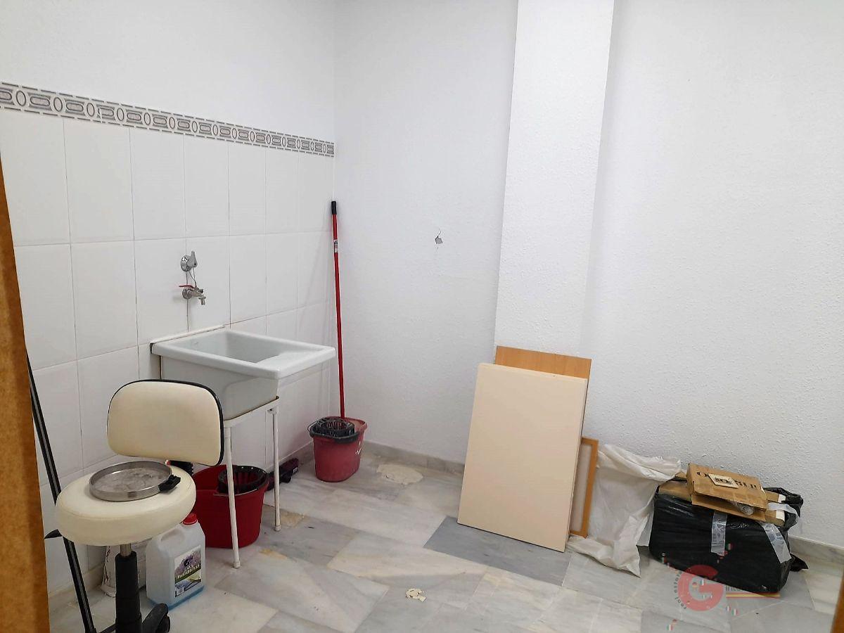 Venta de local comercial en Motril